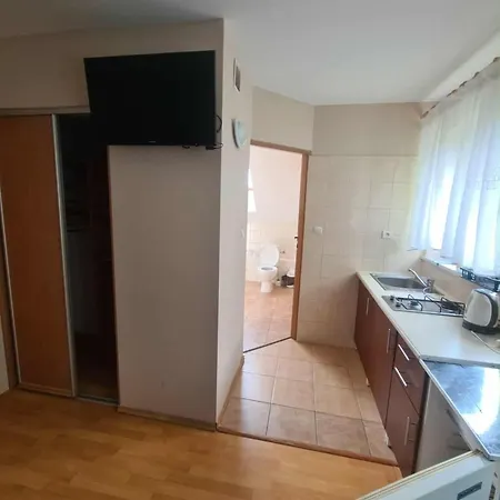 Zacisze Apartment